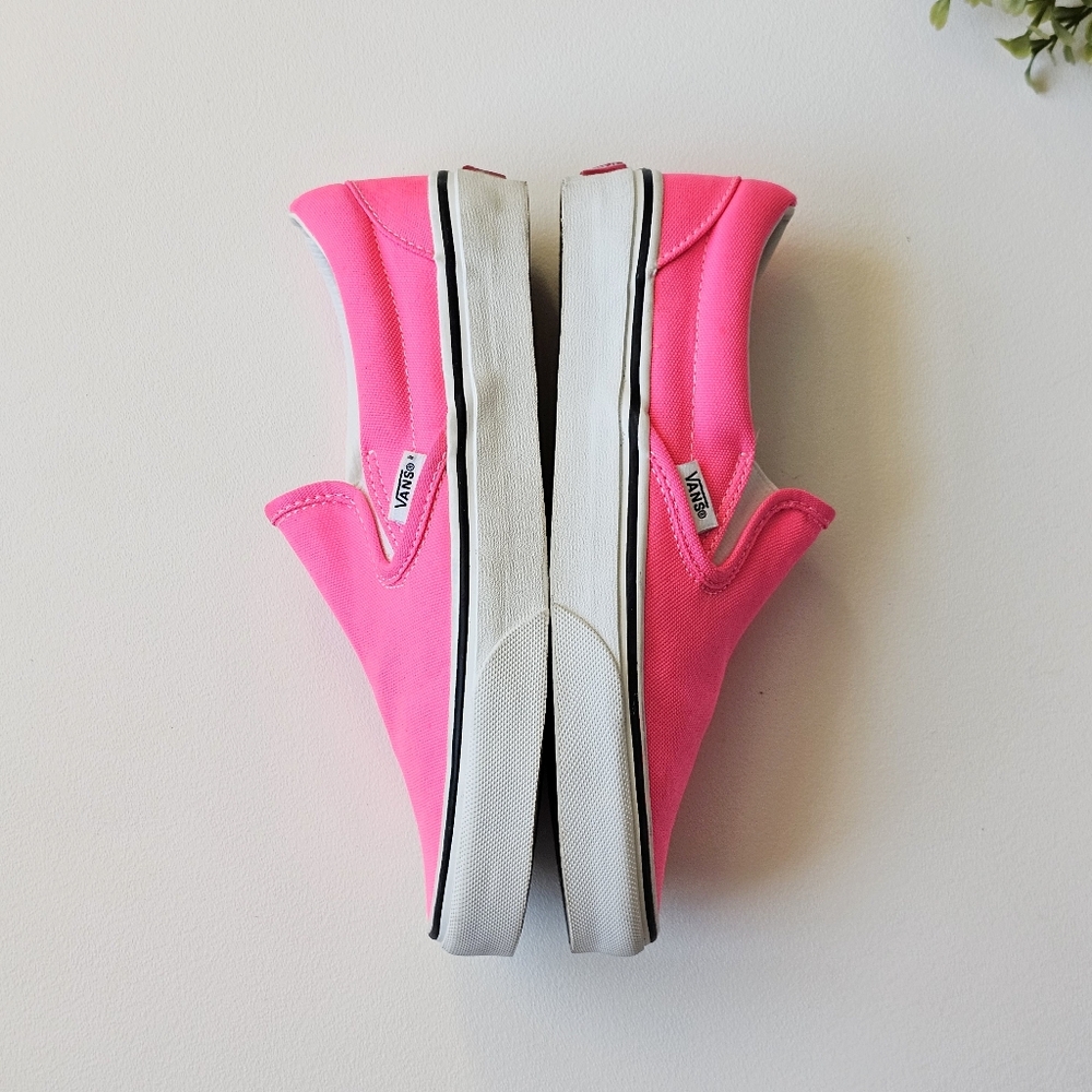 Vans Classic Slip-On Neon Pink Canvas Sneakers Women’s 6.5 Skate Casual - Picture 4 of 10